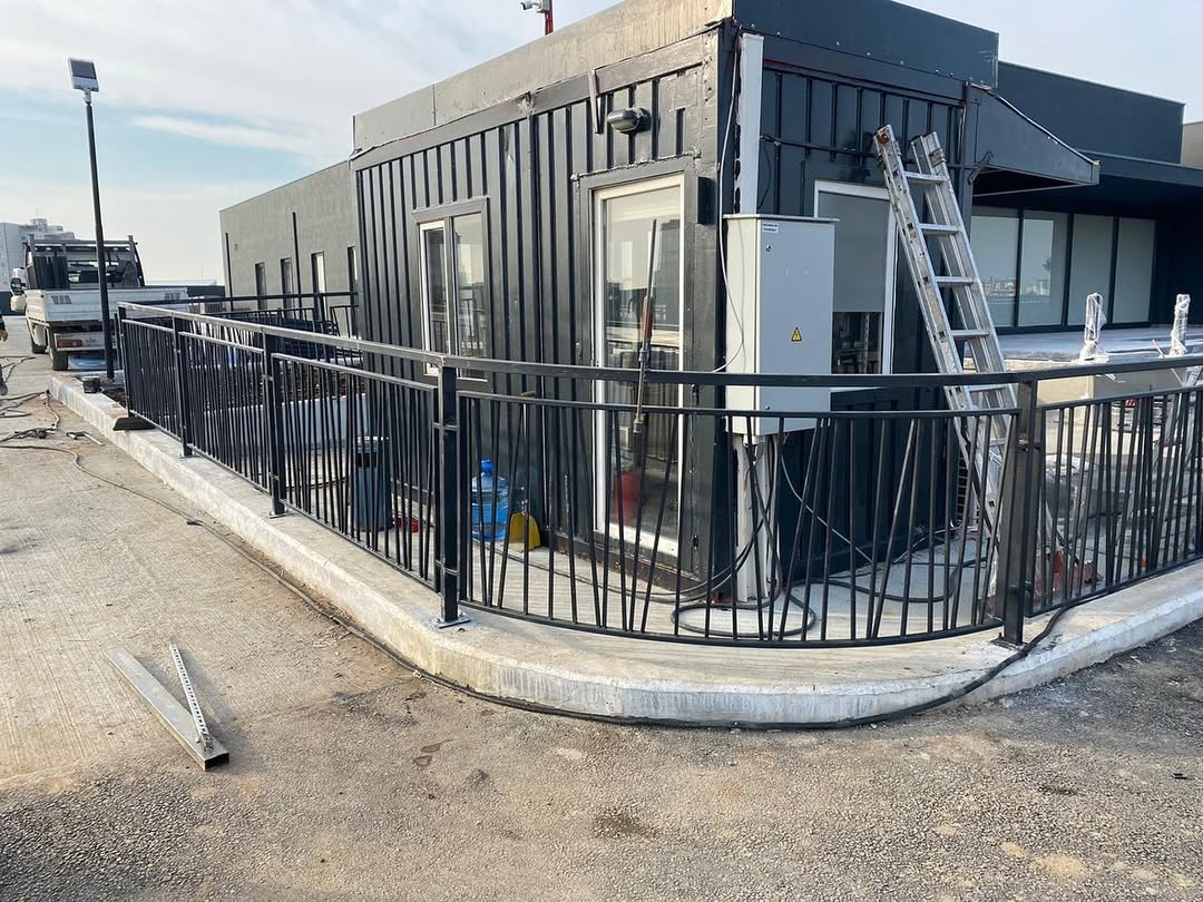 Oyakkent silület satış ofisi çevre korkuluğu 